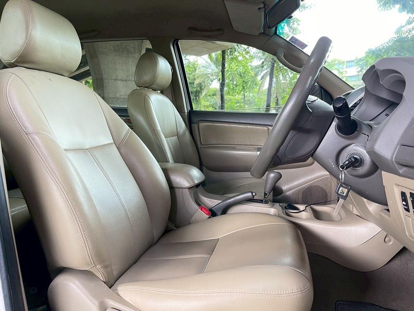 ขาย Toyota Vigo 2.5E ปี13 10