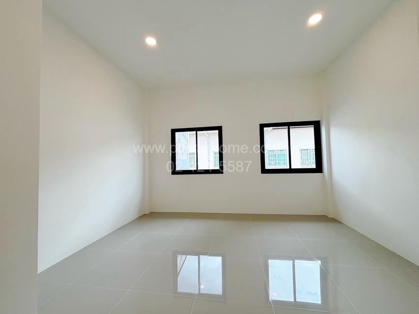 บ้านรุ่งกิจแกรนด์วิสต้า แขวงมีนบุรี เขตมีนบุรี กรุงเทพมหานคร 14