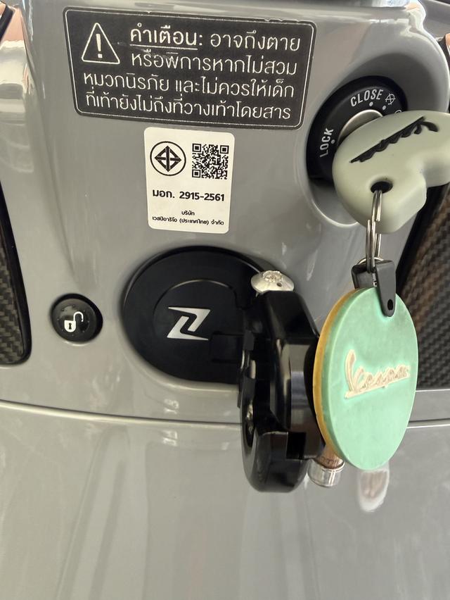 Vespa gts300 supertech2019 รูปที่ 8