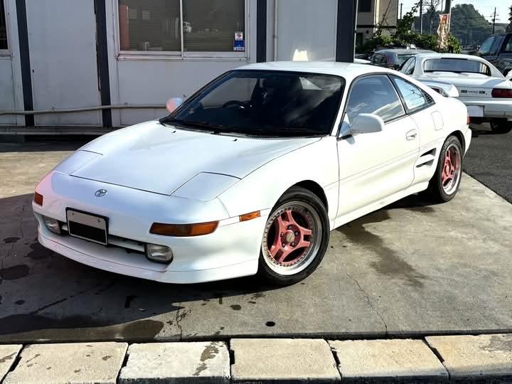 Toyota MR2 สีขาว 5