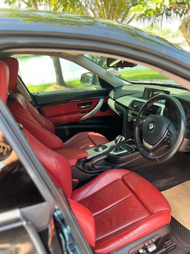 BMW 320d GT Sport (2017) 8