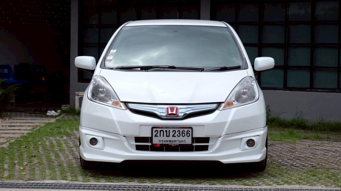 รหัสรถ KN2366 HONDA JAZZ GE HYBRID