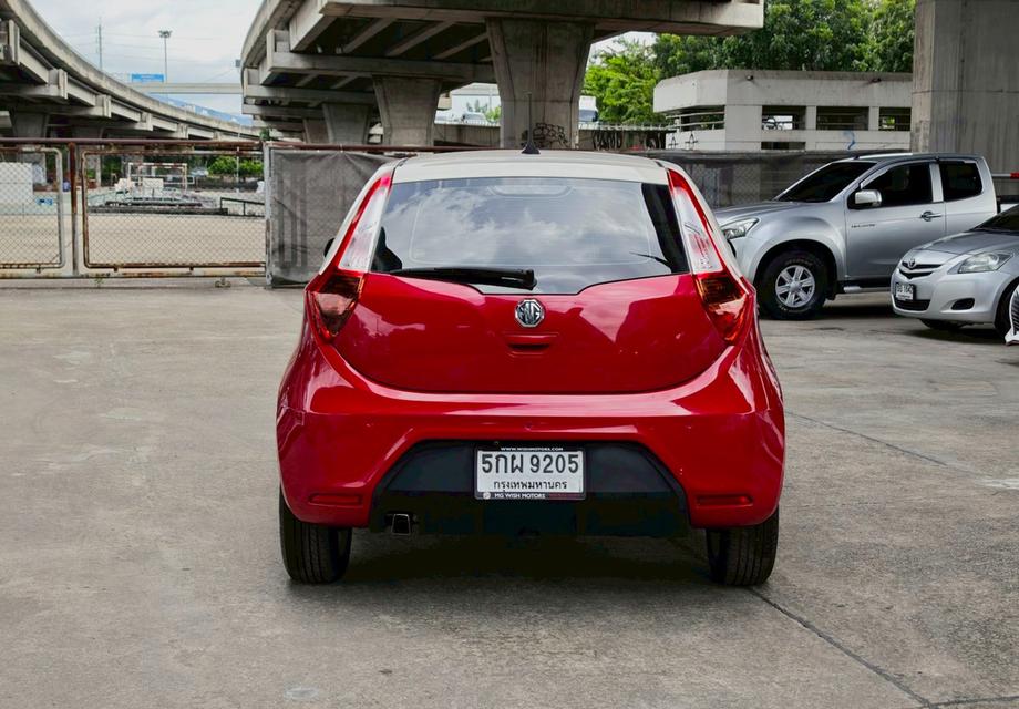 MG-3 1.5 D ปี 2015  5