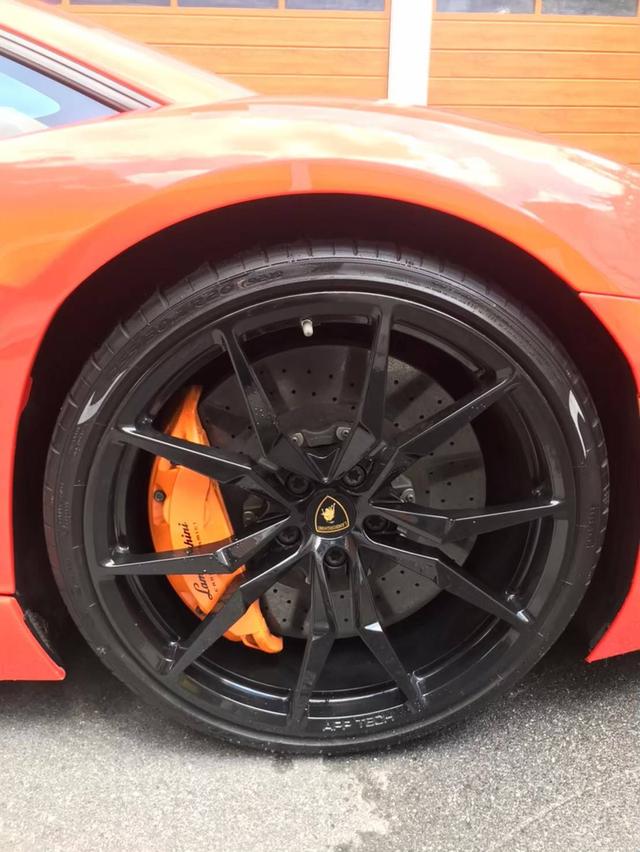 Lamborghini Aventador LP 700-4 Year 2014 ไมล์ 23,xxx km Sale 17 Million BAHT Tel 085-1210072 8