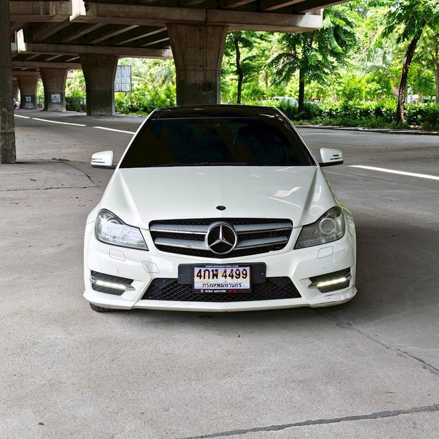 Mercedes-Benz C180 W204 Coupe AT ปี 2011 รถสวยไมล์น้อย 96,xxx  2