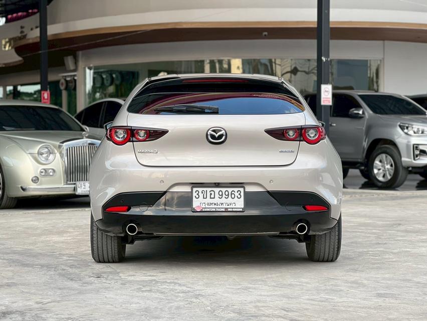ปี 2022 MAZDA MAZDA3, 2.0 S SPORTSโฉม ปี19-ปัจจุบัน 5Dr สีนำ้ตาล รองท็อป 6
