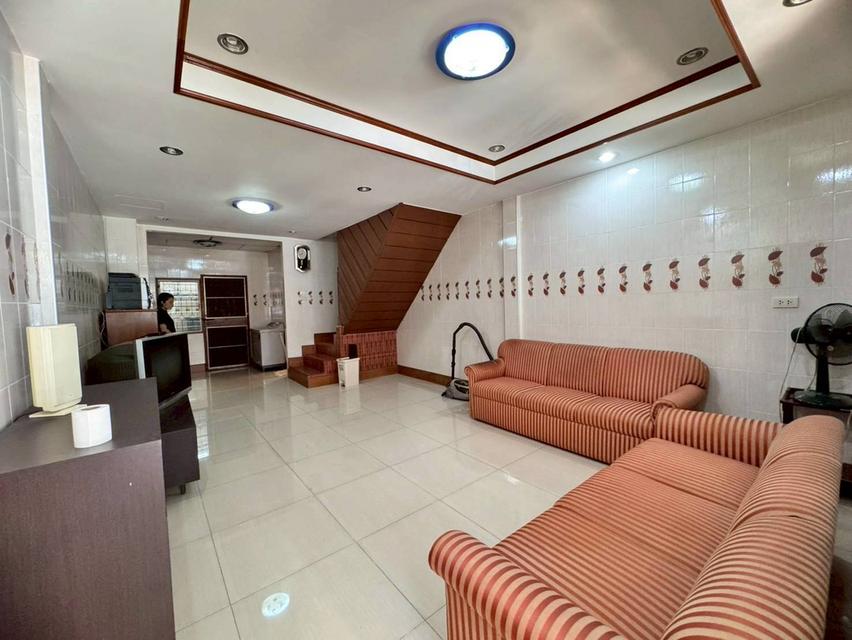 ขายทาวน์เฮ้าส์ 2 ชั้น หมู่บ้านเสนาวิลล่า 3 ซอยคู้บอน 27 แยก 10 ( สภาพสวยมาก น่าลงทุน ) (N.1940) 6