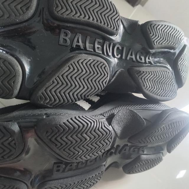 Balenciaga  X  Adidas  Triple  S  Black  White รูปที่ 6
