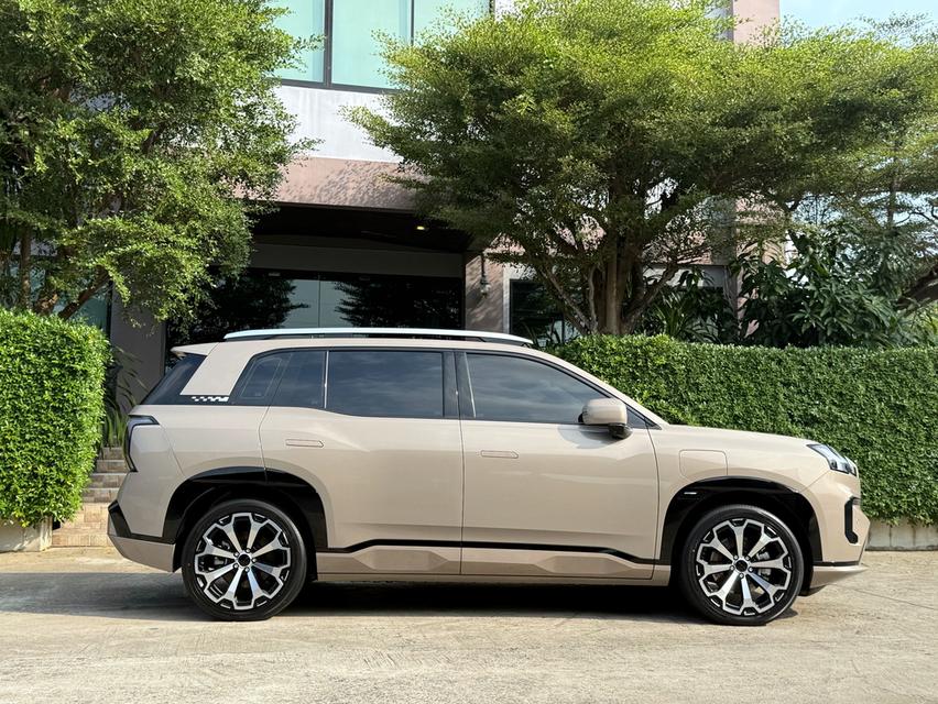 2025 AION V LUXURY รถมือเดียวออกป้ายแดง รถวิ่งน้อยเพียง 10,000 กม ประวัติ SERVICE ครบ รถไม่เคยมีอุบัติเหตุครับ รูปที่ 2