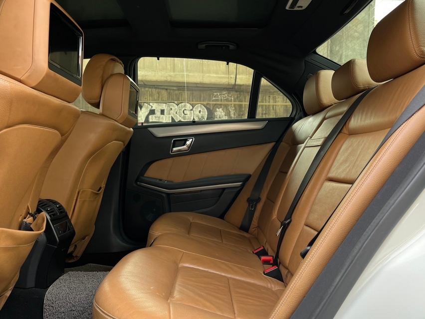 รหัสรถ WMT5999 BENZ E250 CGI W212 ปี2011 12