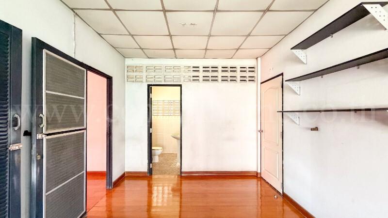 บ้านเดี่ยว 65 ตร.วา ซอยลาดพร้าว 48 ทำเลดี เดินทางสะดวก 13