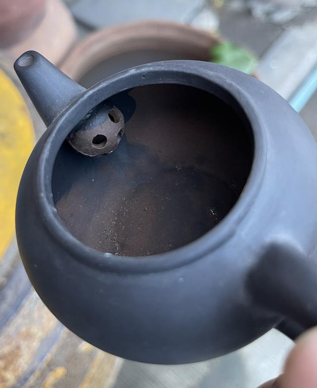 ปั้นชาอี๋ซิง Yixing teapot สีดำ ใบเล็ก ป้านชาเก่า กาน้ำชาดินเผาโบราณ