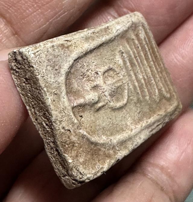 พระสมเด็จ พิมพ์ฐานคู่ รูปที่ 5