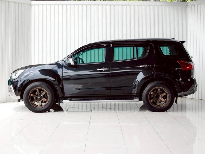 Isuzu MU-X 3.0DVD 4wd ปี17 5