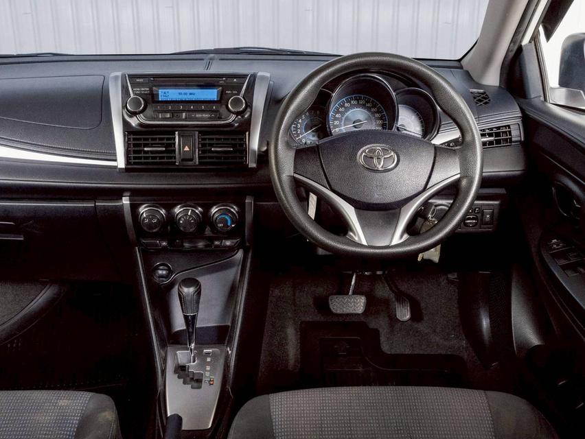 Toyota Vios 1.5E ปีจด 2017 มีรับประกันเครืองเกียร์ 3ปี  14