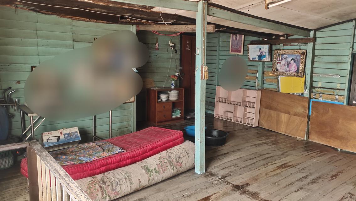 บ้านครึ่งไม้ปูน ซอยอุดมสุข30 ราคาคุยกันไเ้ครับ 5