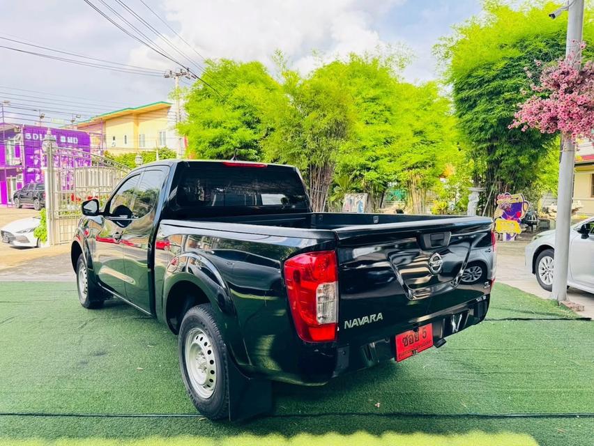  #Nissan Navara 2.5 KING CAB SL ปี : 2023 เกียร์ : ธรรมดา เครื่องยนต์ : 2,500 CC ดีเซล สี : ดำ 9