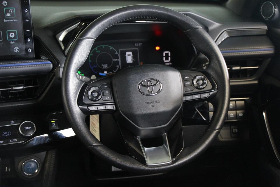 รหัสรถ TKG3203 TOYOTA YARIS CROSS 1.5 HEV PREMIUM LUXURY ปี 2024 6