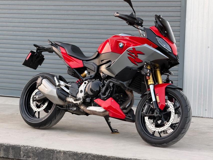 BMW F900XR ปี 2020 สีแดง