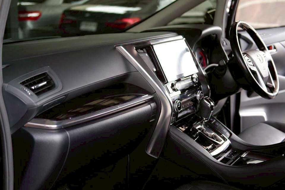 Toyota Alphard 2.5 SC Package 2022 สีดำ มือเดียวไมล์น้อย สีเดิมทั้งคัน รูปที่ 11