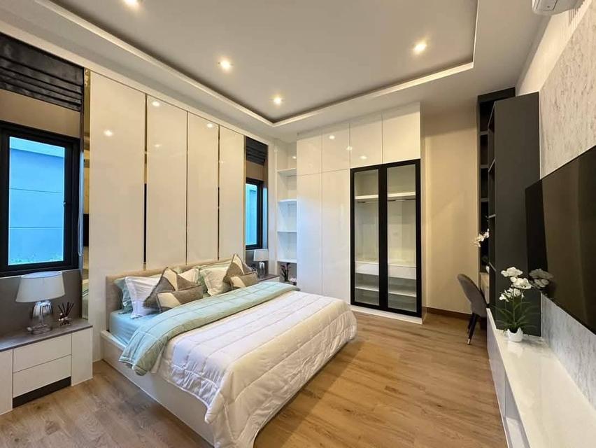 For rent Bibury 1 House 160,000/month 7