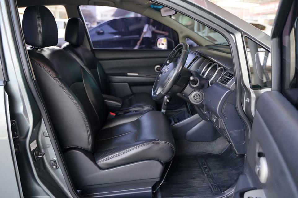 2011 NISSAN TIIDA 1.8G 10
