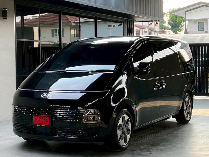 Hyundai Staria 2.2 Diesel TOP ปี22 วิ่ง 50000 KM.
