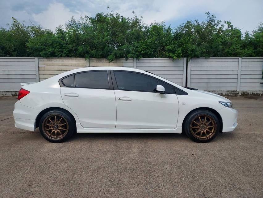 Honda Civic 1.8S FD ปี 2012  รถเดิมบาง  6