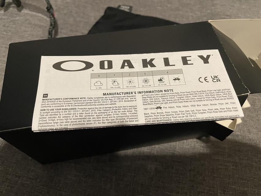 ขายแว่น Oakley Evzero Blades Made In USA 10