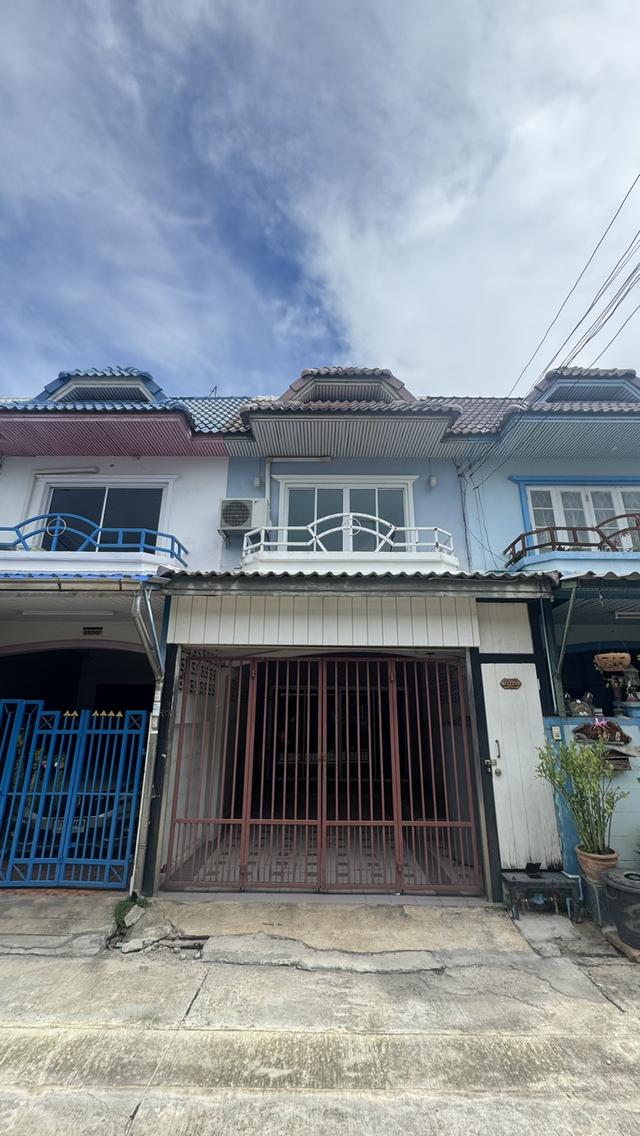 ขายทาวน์เฮ้าส์ 2 ชั้น มนวดี พาร์ค นนทบุรี ราคาขายเพียง 1.59 ล้านบาท 1