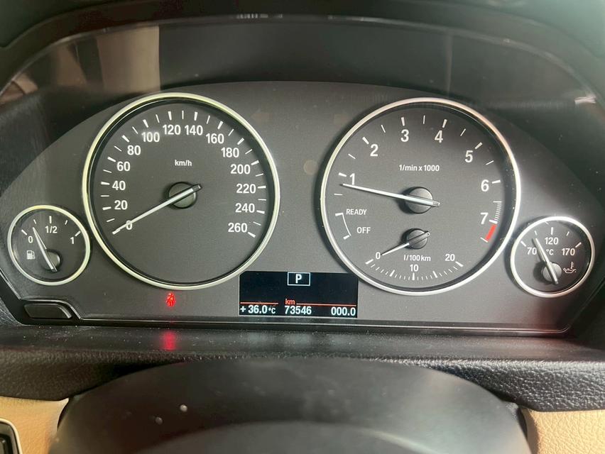 BMW 320i 2.0 F30 LUXURY 2014  8