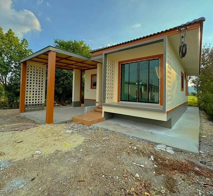 บ้านพร้อมที่ดิน แถมฟรีที่ดินอีก1ผืน 1