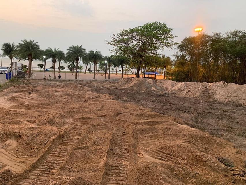 ที่ดินแปลงสวย  ริมชายหาดกระทิงลาย (บางละมุง) พัทยา   เนื้อที่  2-0-88 ไร่  