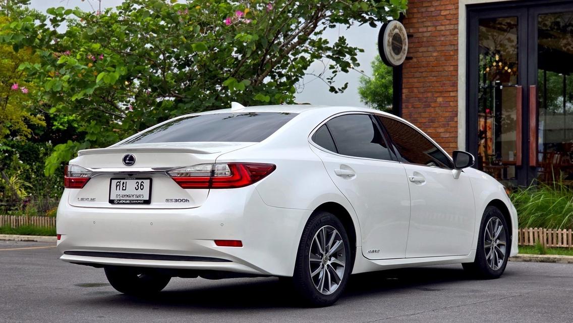 รหัสรถ WB36 Lexus ES300h ปี 2015  12