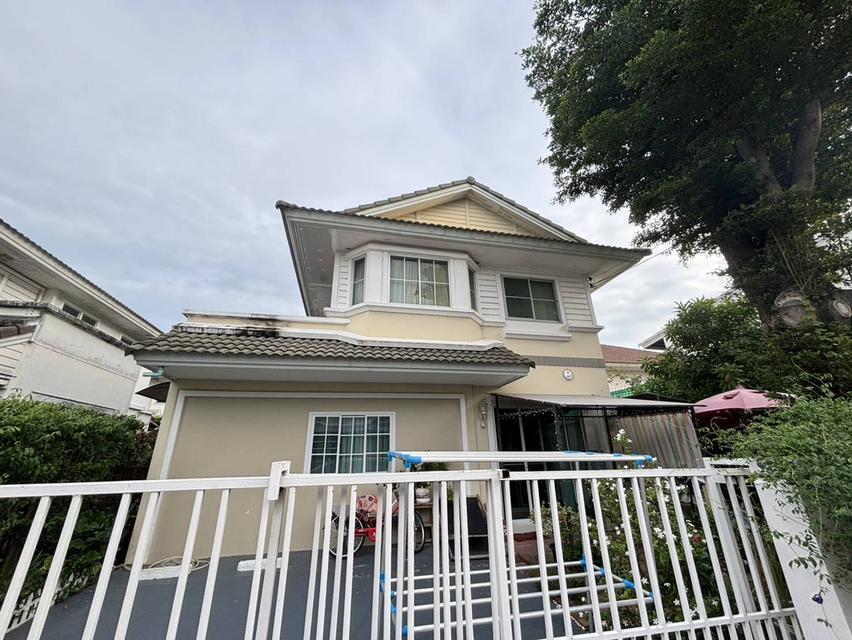 ขายด่วน… บ้านสวยหลังมุม บรรยากาศดี น่าอยู่ หมู่บ้านพฤกษ์ลดา1 บางใหญ่ โครงการแลนด์แอนด์เฮ้าส์ 2