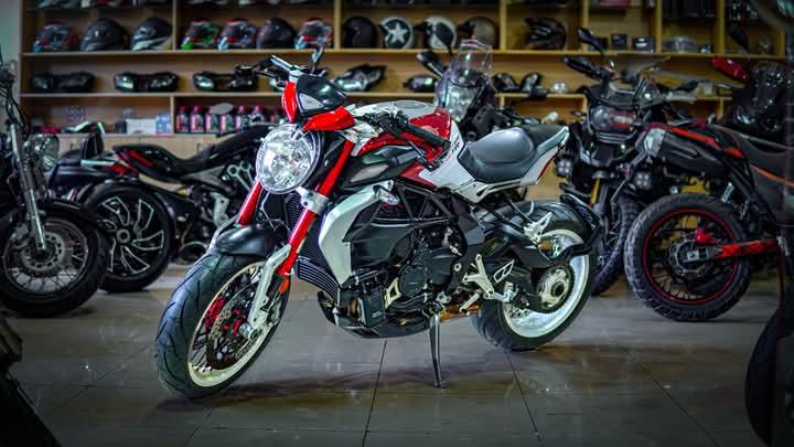 MV Agusta Brutale สภาพนางฟ้า 2