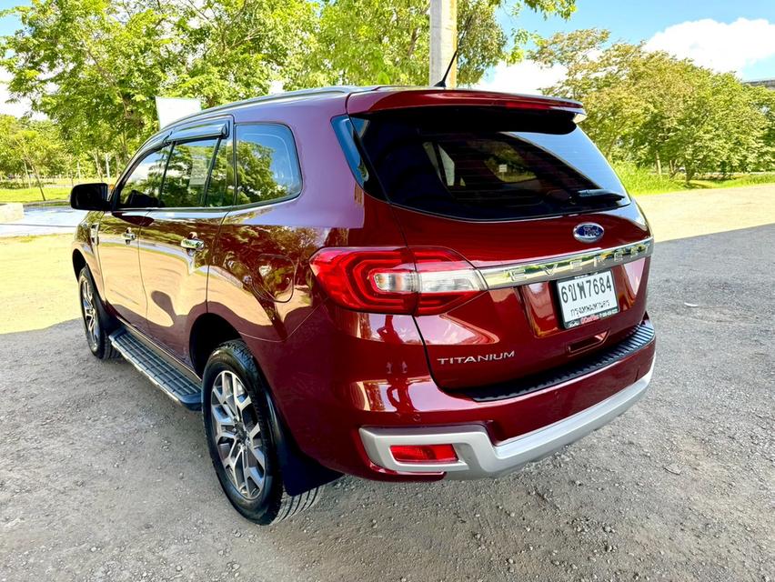 Ford Everest 2.2 titanium plus ปี 2017 รถบ้านมือเดียว มีประกัน ป.1 เหลือ บุ๊คเซอร์วิส กุญแจครบ 2ดอก