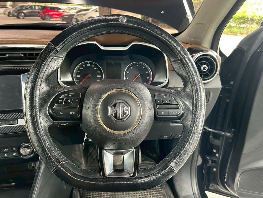 ðĨāļāļĢāļĩāļāļēāļ§āļāđ āļĢāļāļŠāļ§āļĒāļĄāļ·āļāđāļāļĩāļĒāļ§ āļāļĩ2018āđāļāđ āļāļĢāđāļāļĄāđāļāđ MG ZS 1.5 X Sunroof AT āļāļĩ 2018 13