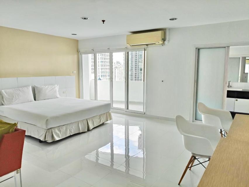 ให้เช่า คอนโด Fifty Fifth Tower : ฟิฟตี้ฟิฟท์ ทาวเวอร์ 223 ตรม. 3นอน 3น้ำ ชั้น26 ใกล้BTSทองหล่อ. 1