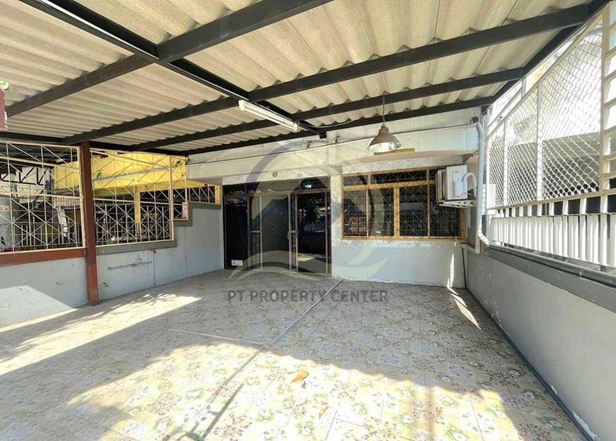 ทาวน์โฮม 2 ชั้น ต่อเติม ราคาสุดพิเศษ : โครงการสิชล กาญจนาภิเษก 2