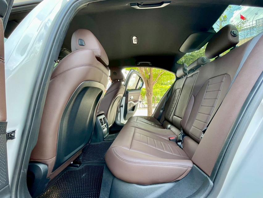ขาย BMW 320d Msport ปี24 15