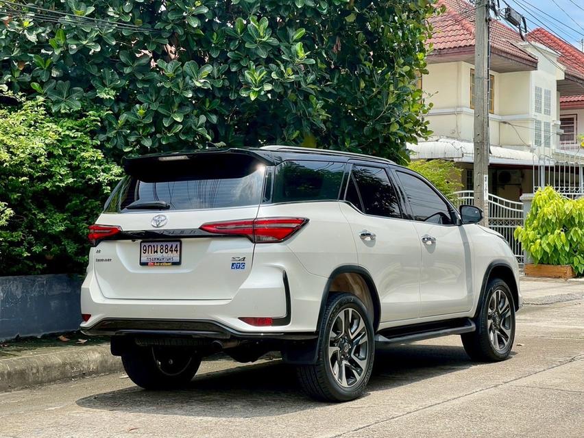 ขาย Toyota Fortuner 2.8 4wd ปี21