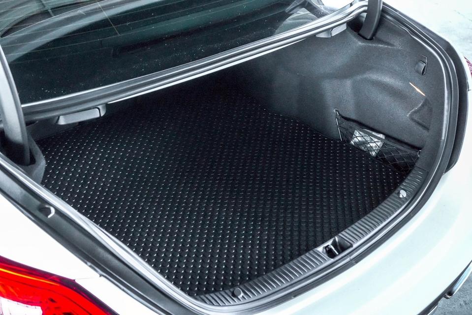 Mercedes-Benz C220d 2.0 AMG Dynamic W205 AT 2022 รูปที่ 8