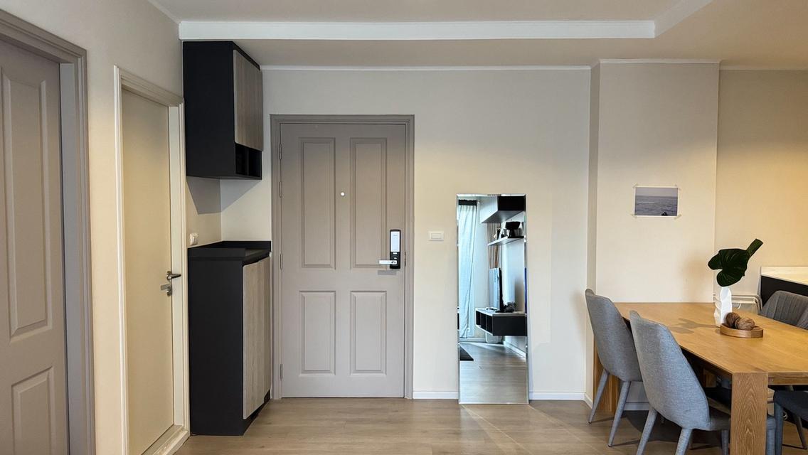 คอนโดห้องชุด 2 ห้องนอน 6