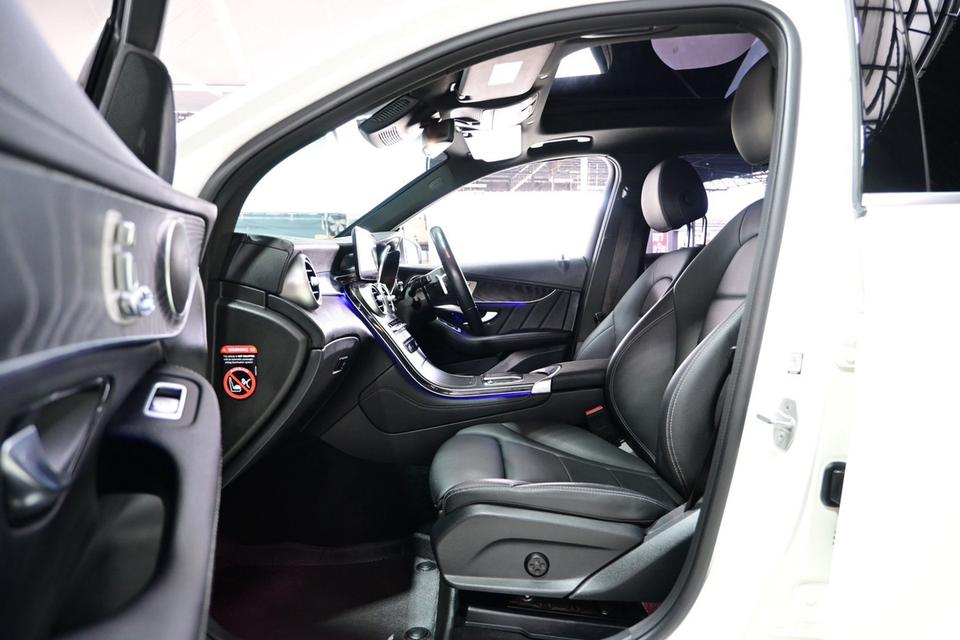 รหัสรถ JRS8146 Benz GLC220d AMG Dynamic Facelift ปี 2022 รูปที่ 14