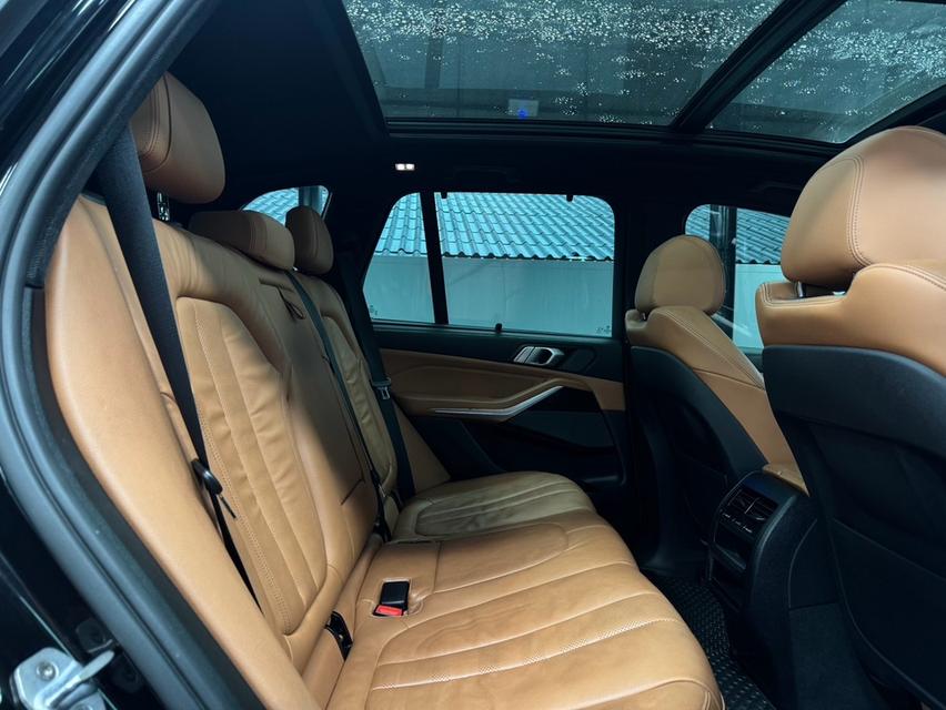(แจ้งรหัสรถ WMT6) BMW X5 xDrive30d M Sport ปี 2022 รูปที่ 12