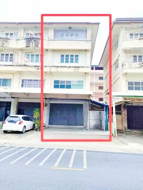 รร.มหาสวัสดิ์ราษฎรบำรุง 800 ม. เซนทรัลเวสต์วิลล์ 1.4 กม. โฮมโปร ราชพฤกษ์ 2กม. อาคารพาณิชย์ 4 ชั้นหลังมุม 35 ตร.วา. 560 ต 1