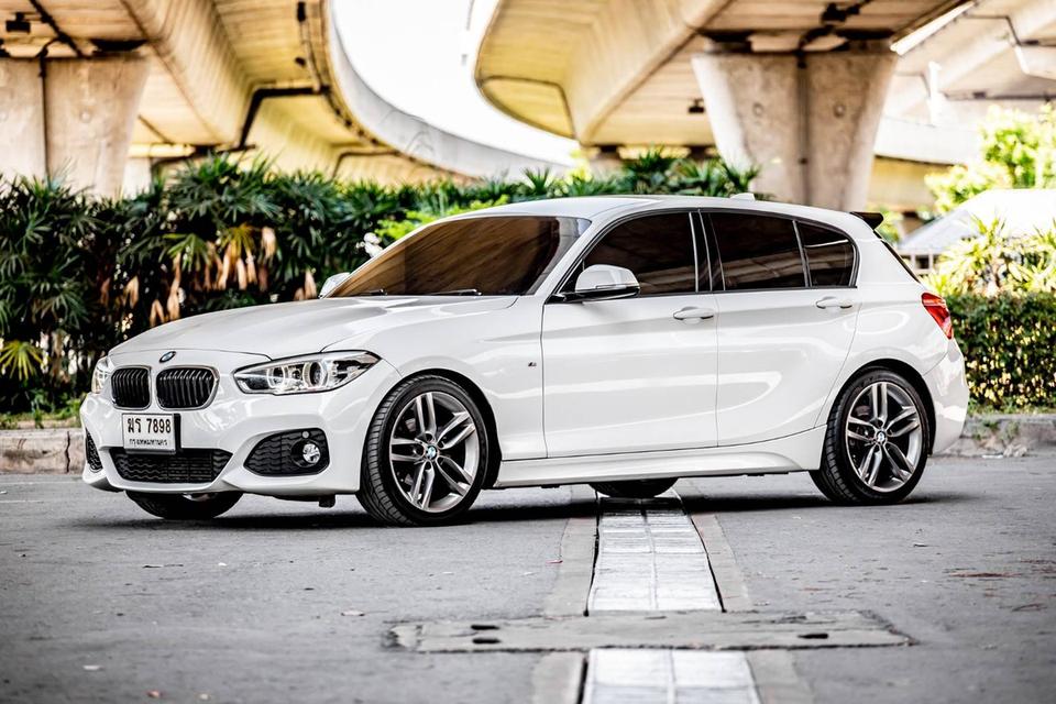 Bmw 118i M Sport เบาะแดง ปี 2016 สีขาว สวยสภาพดีมากๆ 9