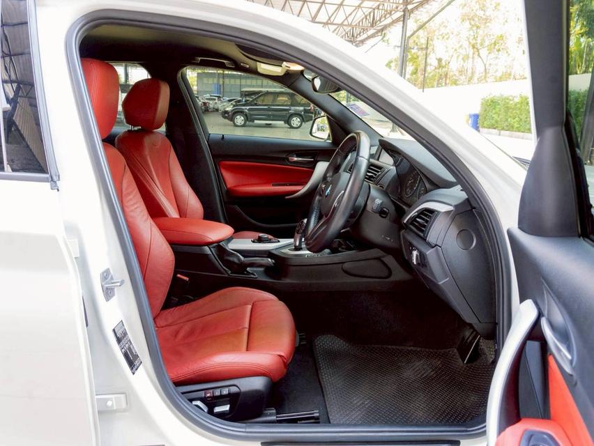 BMW 118i M sport 2016 จด 2017 รูปที่ 9