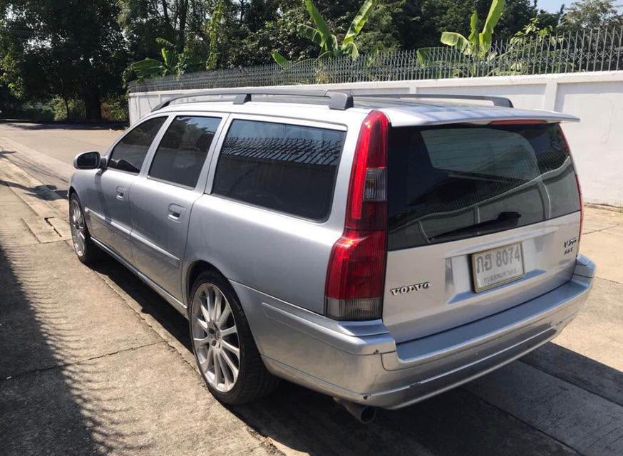 ปล่อยรถ Volvo V70 ปี 2001 5